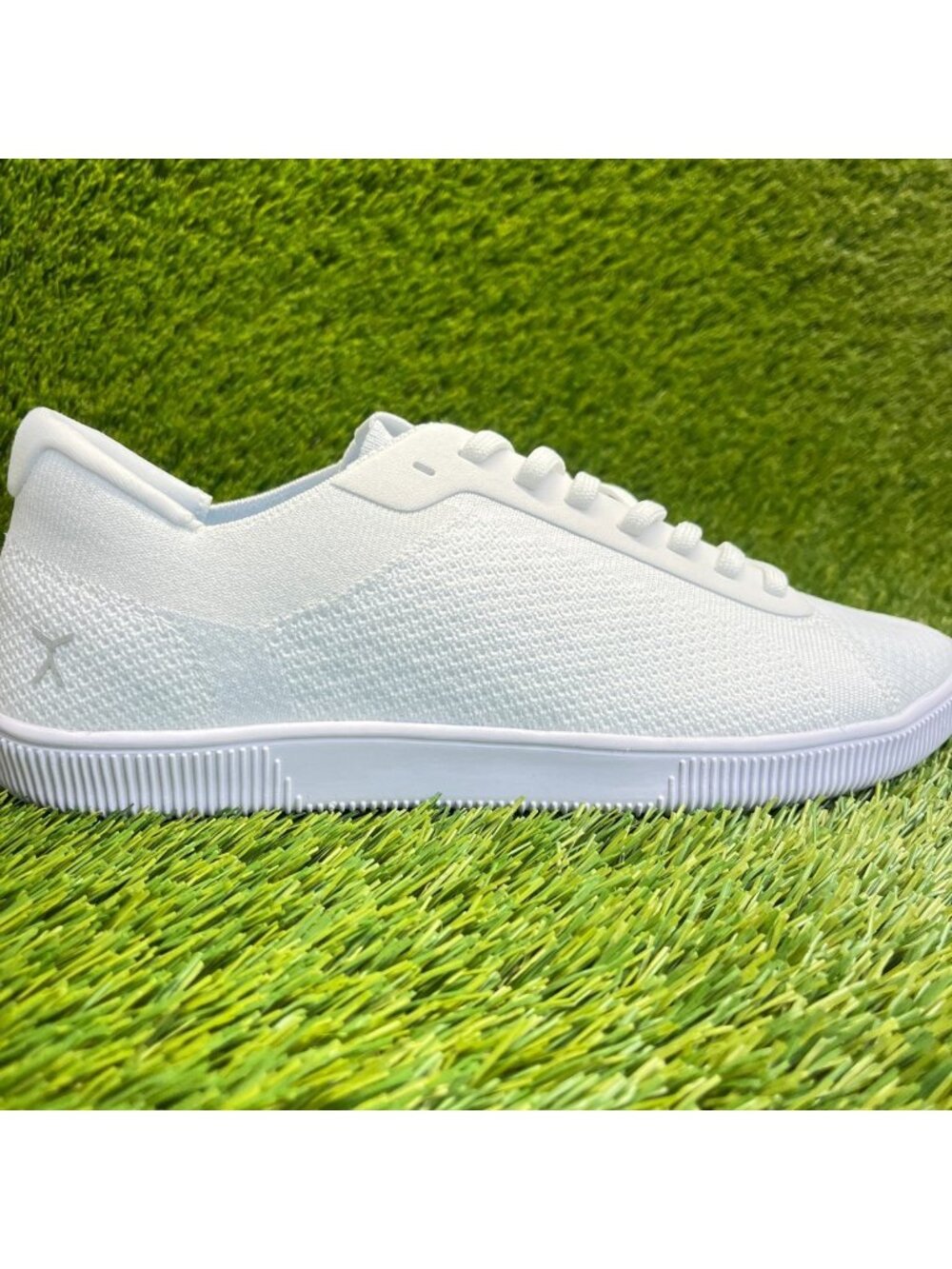 Flux Footwear Adapt Trainer White Mens Size 10.5 Athletic Knit Shoes Sneakers